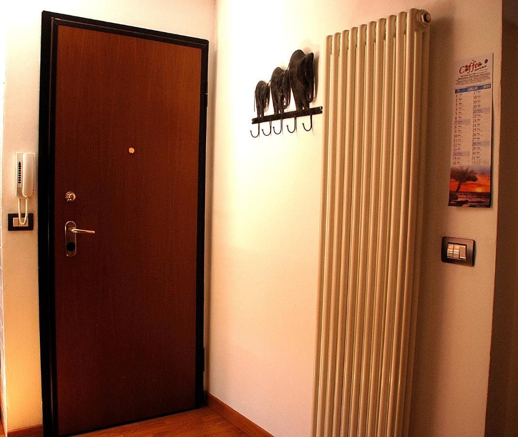 Pisolo In Citta Casa Vacanze Nel Centro Storico Bologna Eksteriør bilde